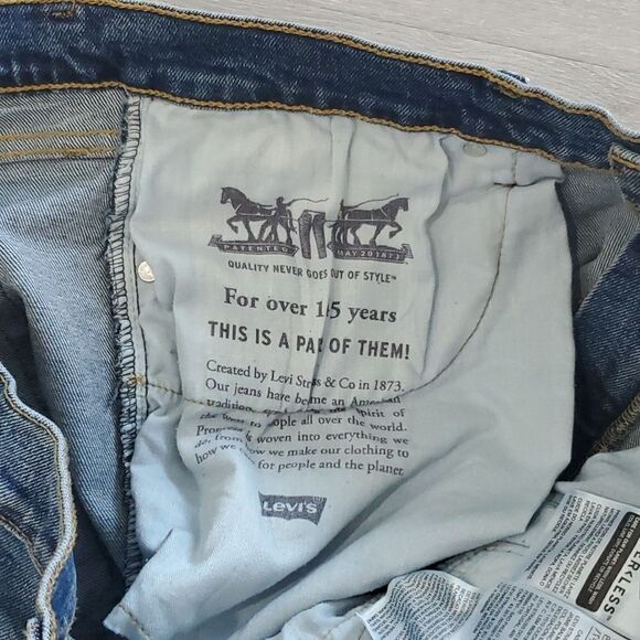 Levis Mens 505, Straight Leg Denim Jeans,  Size 40/30 - Picture 4 of 7